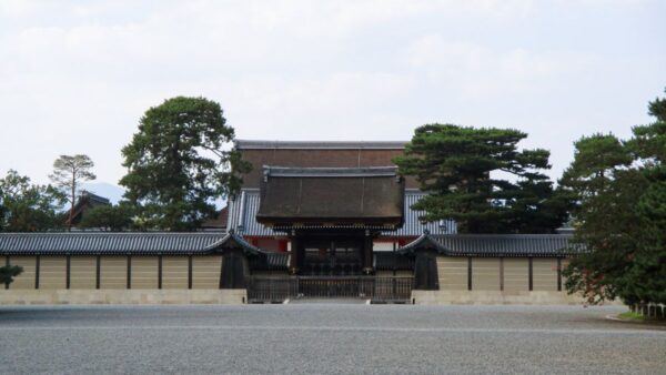 【日本文化・建築】『宮廷』と『宮殿』：日本の歴史と文化の中での役割と特徴！と題してICTエンジニアが解説をしてみます。