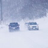 【車・運転・学び】『雪道運転の基本』：初心者ドライバーが知っておくべき事故防止テクニック！雪道での事故を避けるためのアドバイス！